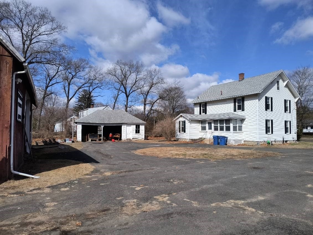 655 Morgan Road West Springfield, MA 01089 - Photo 2 of 39