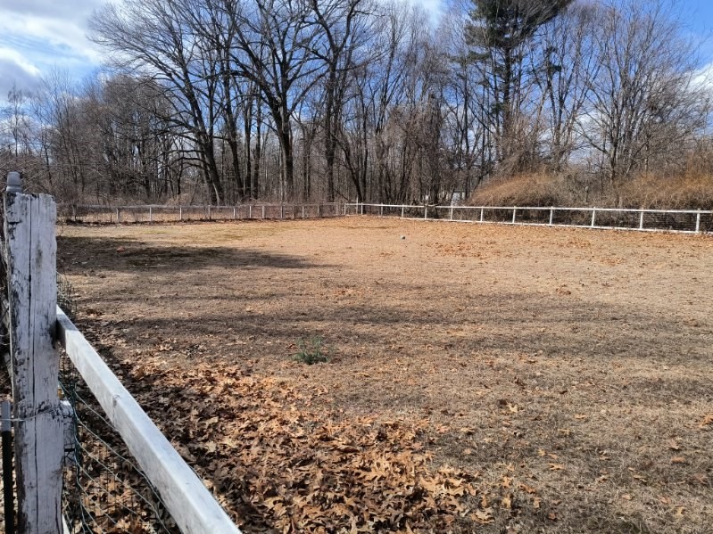 655 Morgan Road West Springfield, MA 01089 - Photo 30 of 39