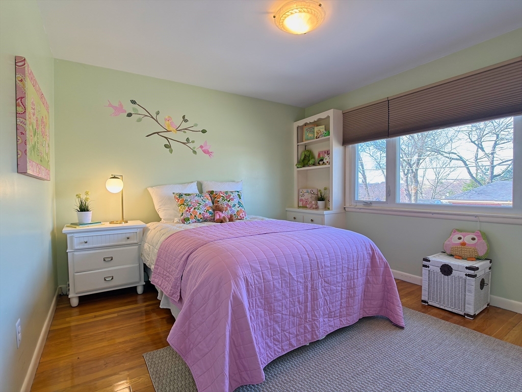 6 Rockingham Avenue Lowell, MA 01851 - Photo 11 of 26 Gallery Image 11