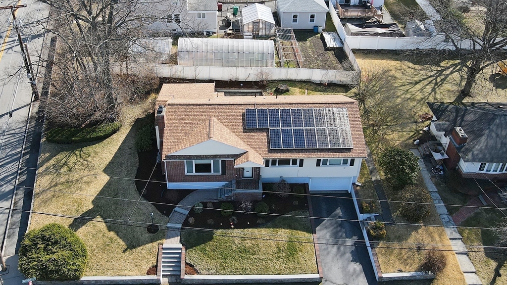 6 Rockingham Avenue Lowell, MA 01851 - Photo 24 of 26 Gallery Image 24