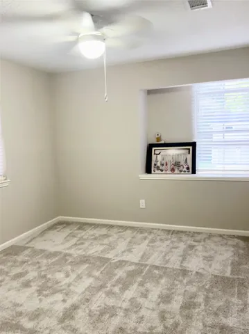 $2,500 | 5 Spurwood Court, The Woodlands, TX 77381