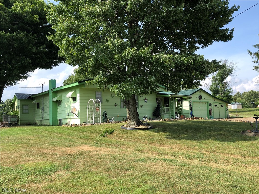 3615 Post Boy Road Southwest Newcomerstown, OH 43832 - Photo 3 of 13 Gallery Image 3