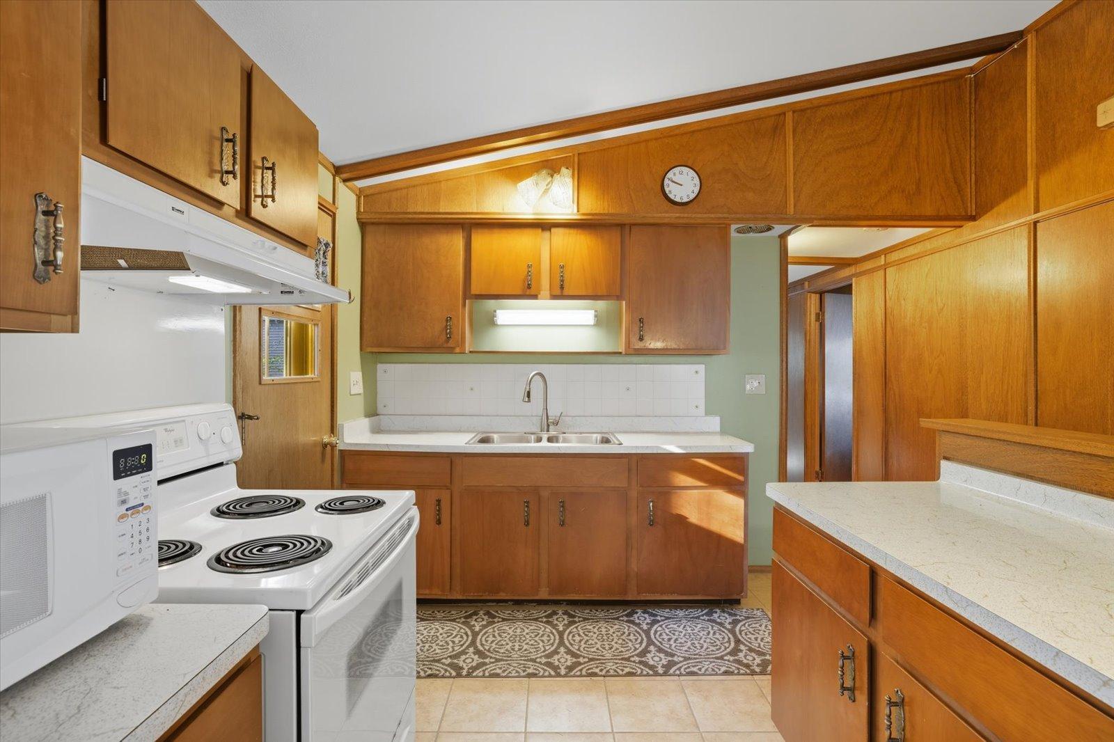 19287 South Gama Beach Road Grand Rapids, MN 55744 - Photo 11 of 53