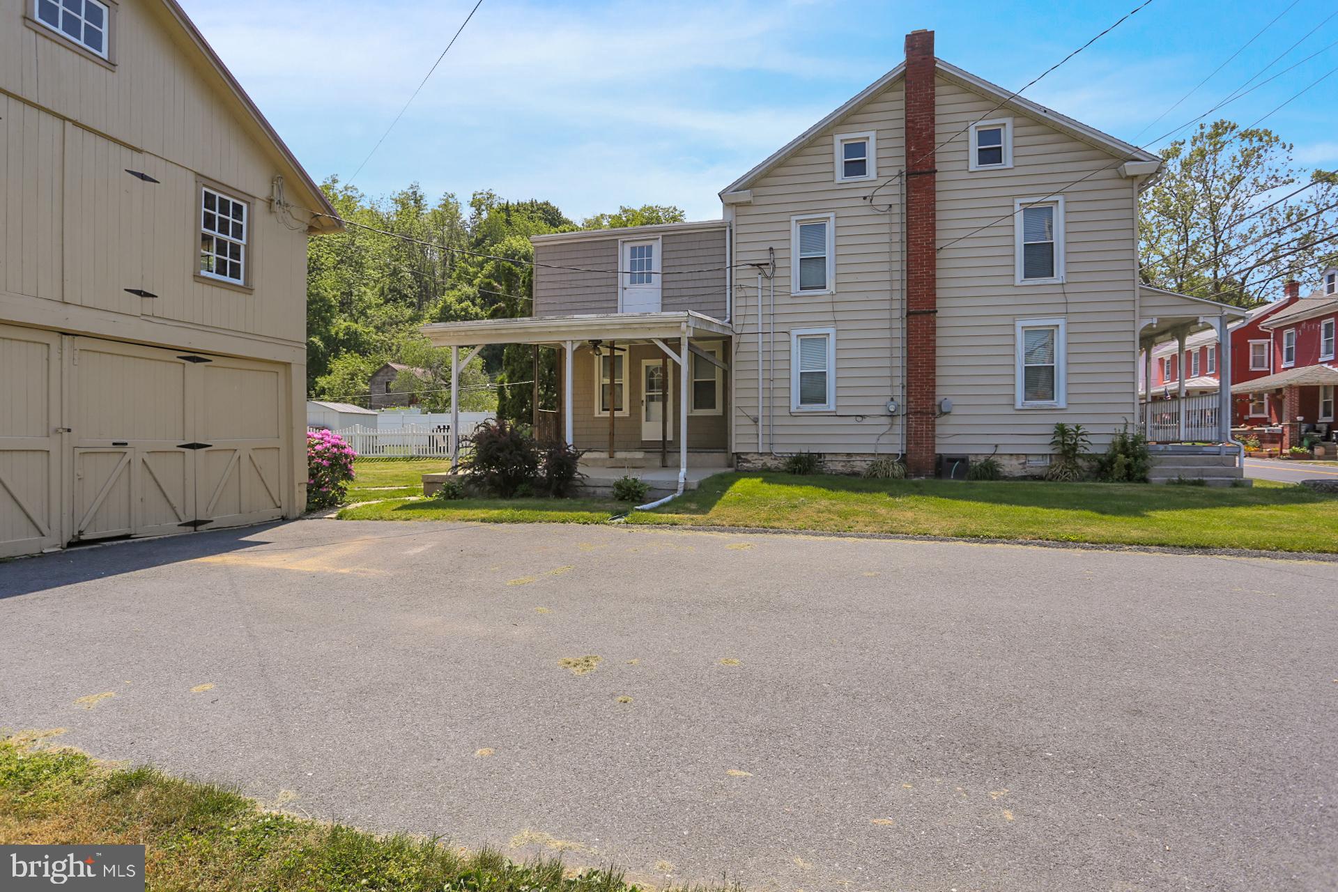 367 Bellemans Church Road Leesport, PA 19533 - Photo 2 of 39 Gallery Image 2