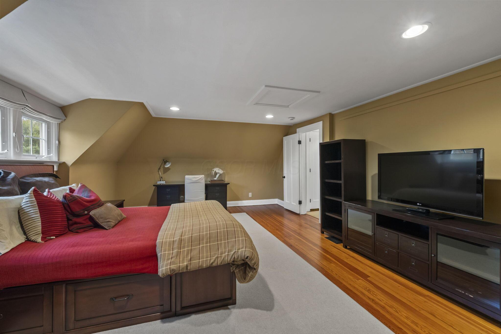 1875 Roxbury Road Upper Arlington, OH 43212 - Photo 58 of 97 Bedroom 5