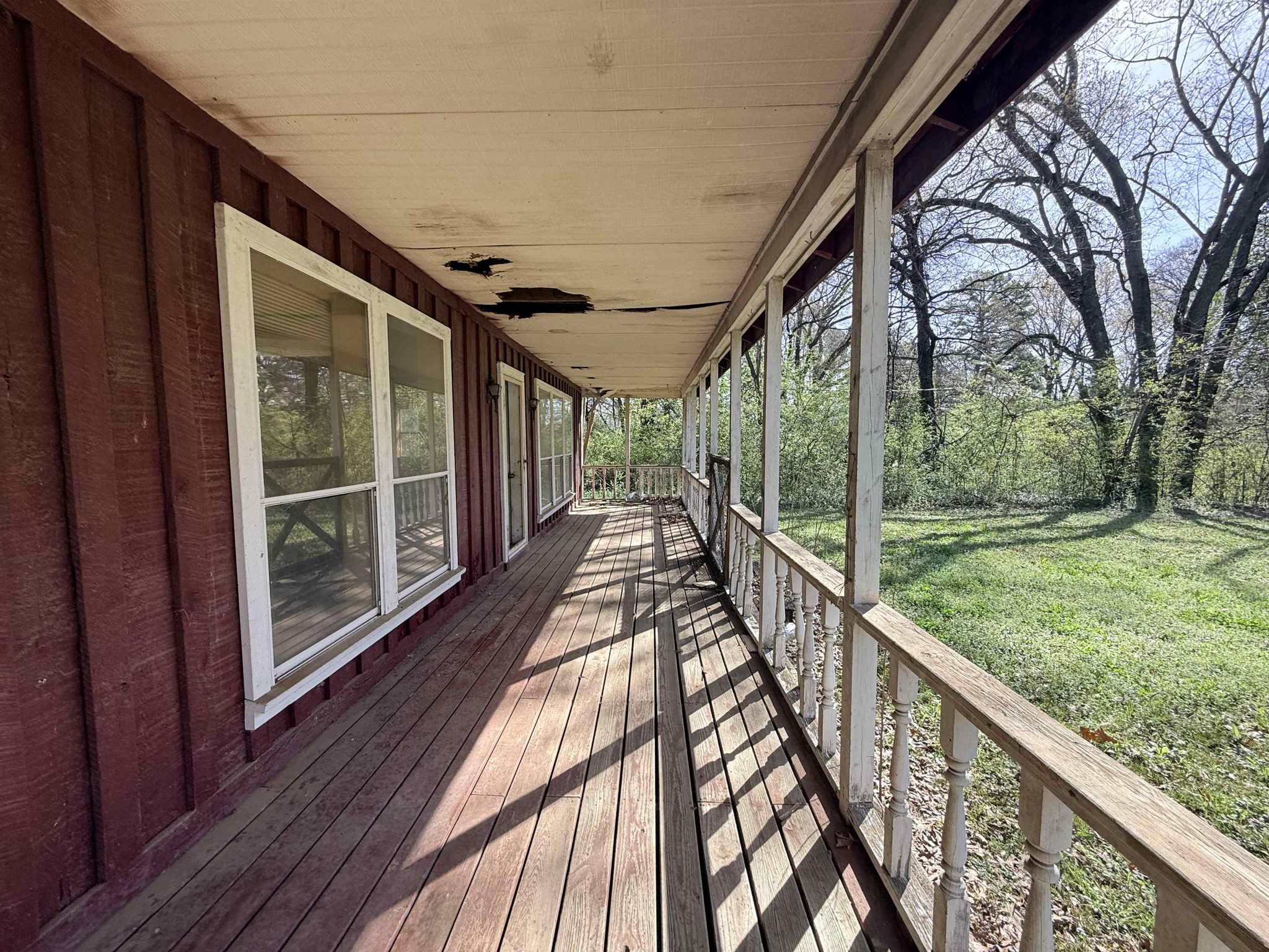 890 Craft Road Memphis, TN 38116 - Photo 13 of 15 a view of balcony