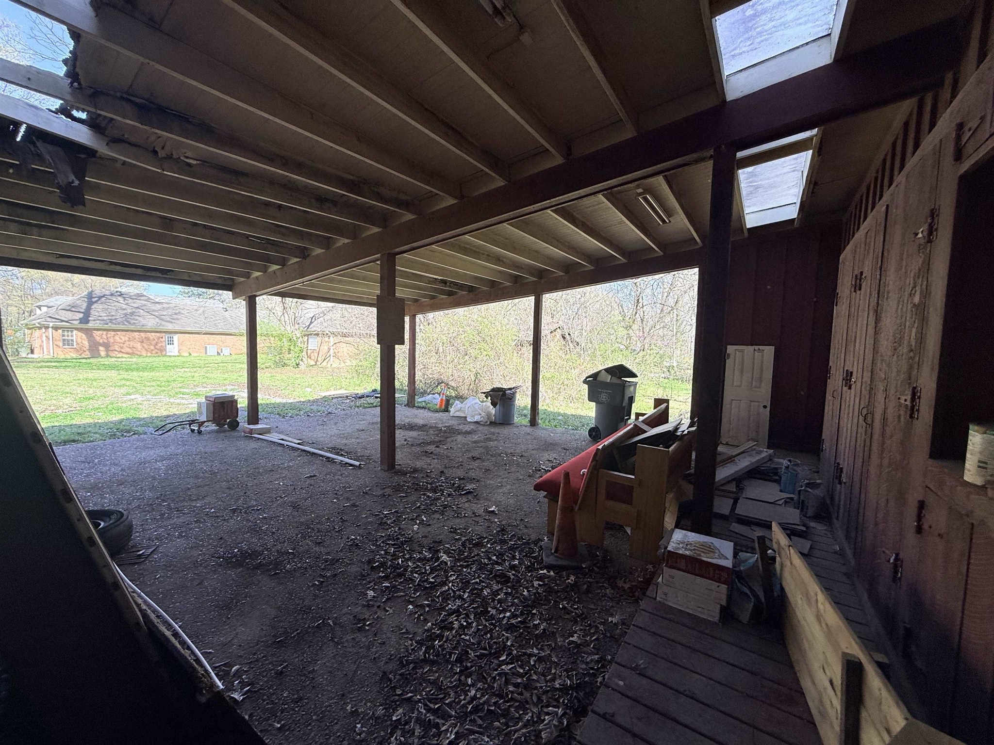890 Craft Road Memphis, TN 38116 - Photo 14 of 15 a view of a porch with furniture