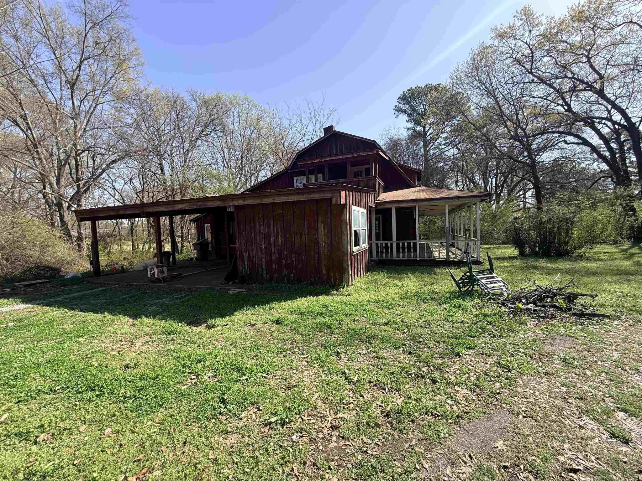 890 Craft Road Memphis, TN 38116 - Photo 15 of 15 a front view of a house with a yard