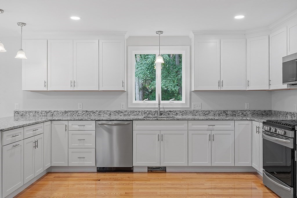 53 Brick Kiln Road Chelmsford, MA 01824 - Photo 7 of 18 Gallery Image 7