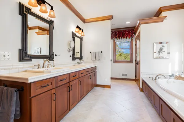 $875,000 | 9733 Blue Heron Drive, Eaton Rapids, MI 48827