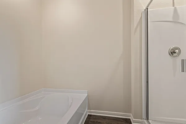 $2,170 | 15802 Berry Hl Drive, Conroe, TX 77303