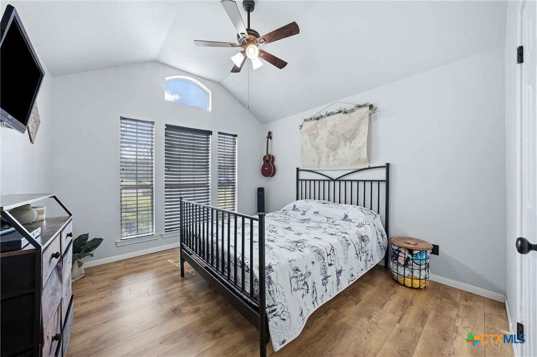 1601 Citation Loop Harker Heights, TX 76548 - Photo 24 of 42 a bed room with a bed and a tv