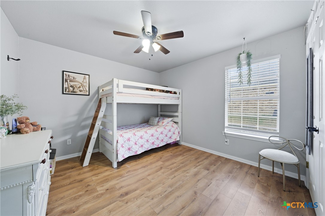 1601 Citation Loop Harker Heights, TX 76548 - Photo 28 of 42 a bedroom with a bed and a window