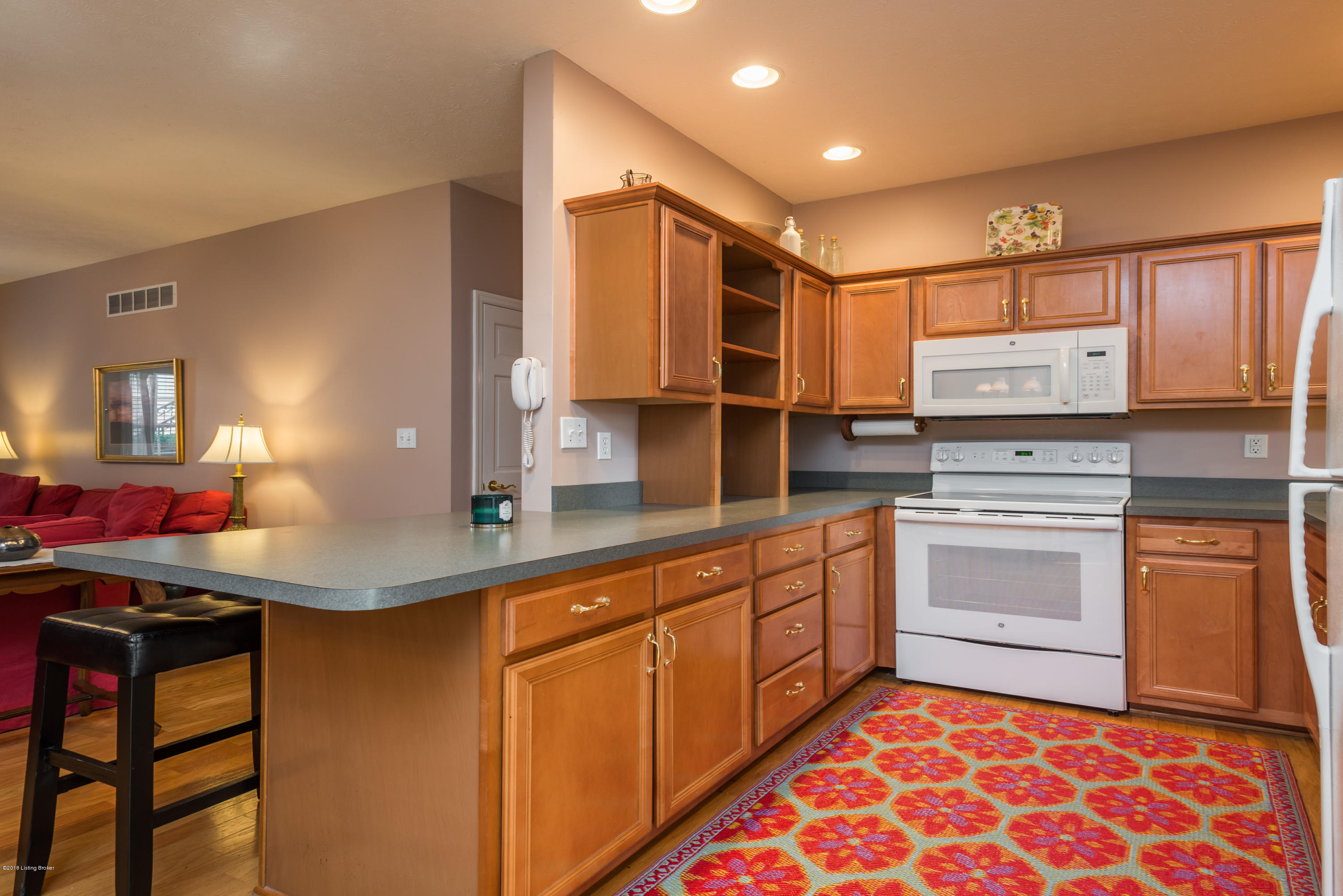 3101 Hendon Road Louisville, KY 40220 - Photo 8 of 17 dhi-110