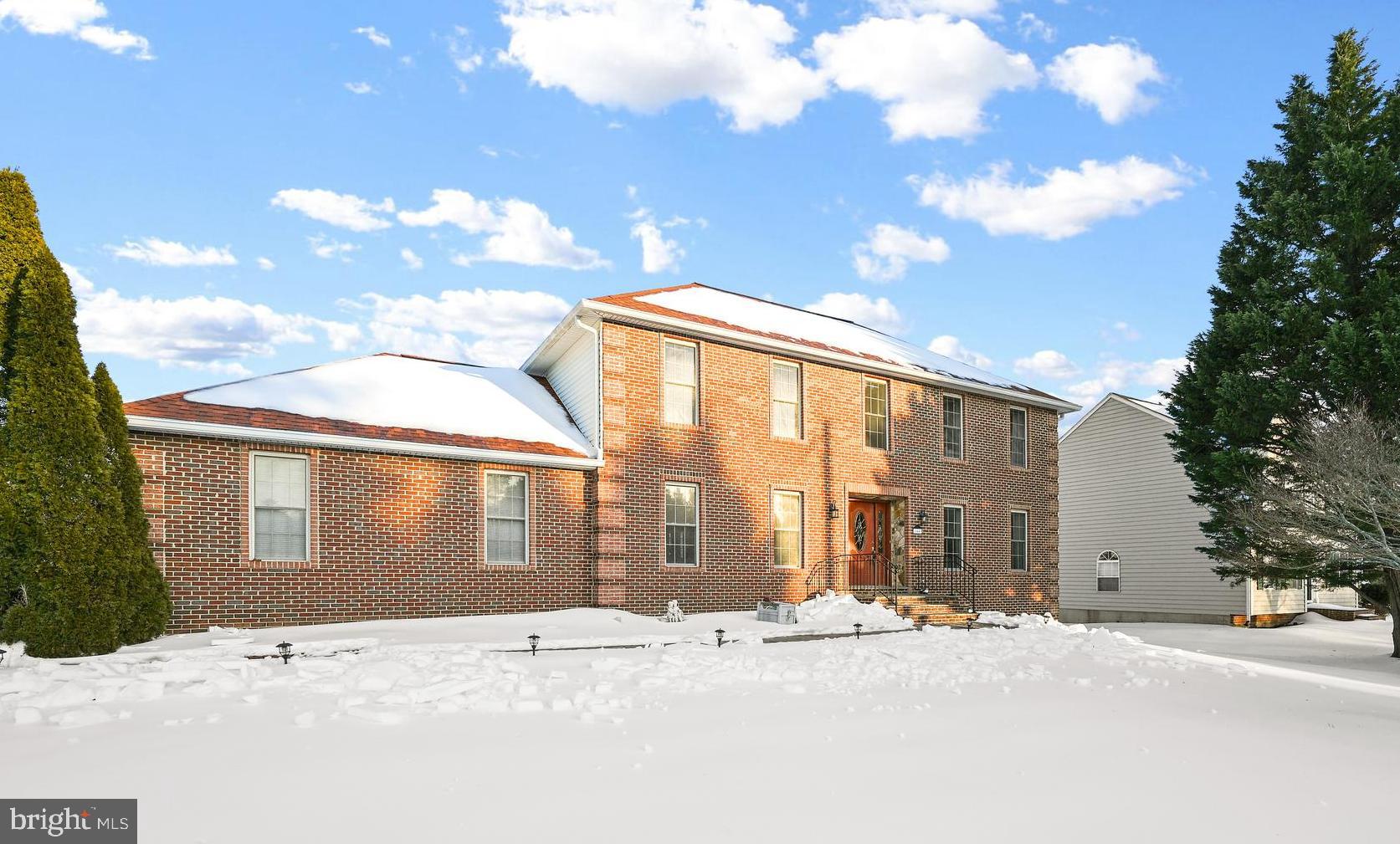 10449 Pineview Road Manassas, VA 20111 - Photo 40 of 46 Front Exterior