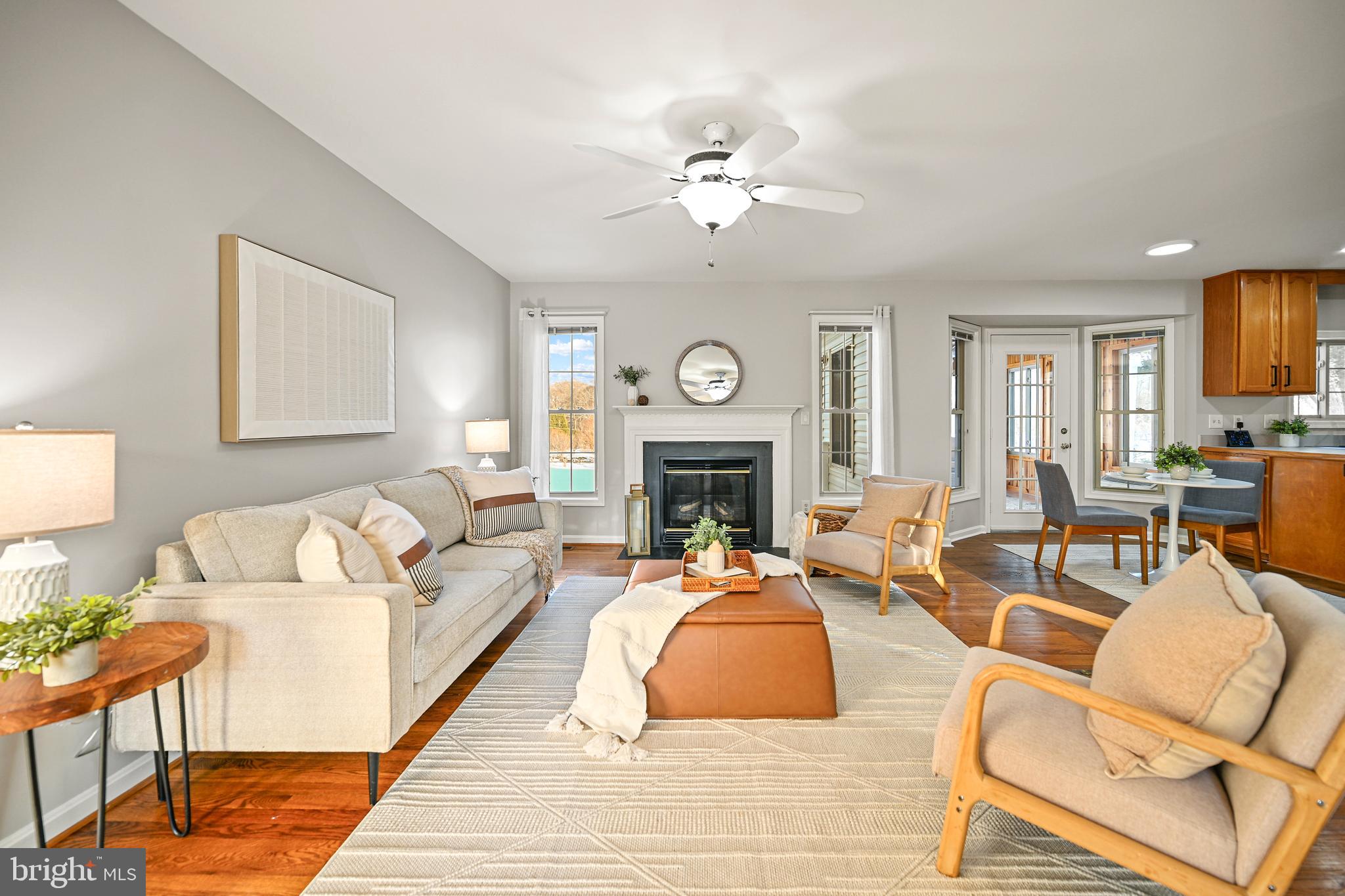 10449 Pineview Road Manassas, VA 20111 - Photo 7 of 46 Family Room off of Kitchen