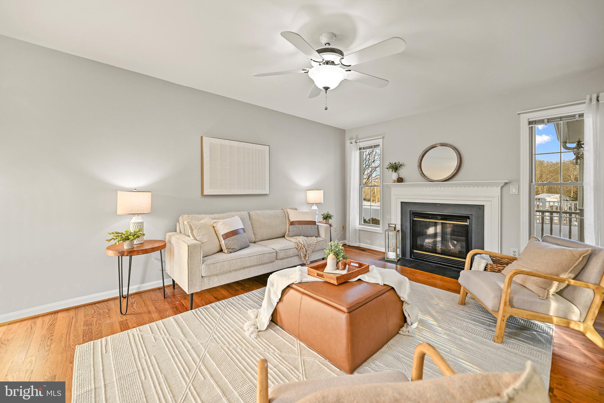10449 Pineview Road Manassas, VA 20111 - Photo 10 of 55 Family Room off of Kitchen
