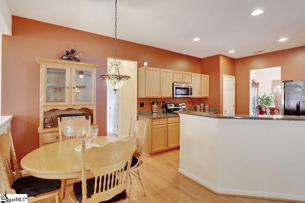 508 Middleshare Drive Mauldin, SC 29662 - Photo 11 of 36 Gallery Image 11