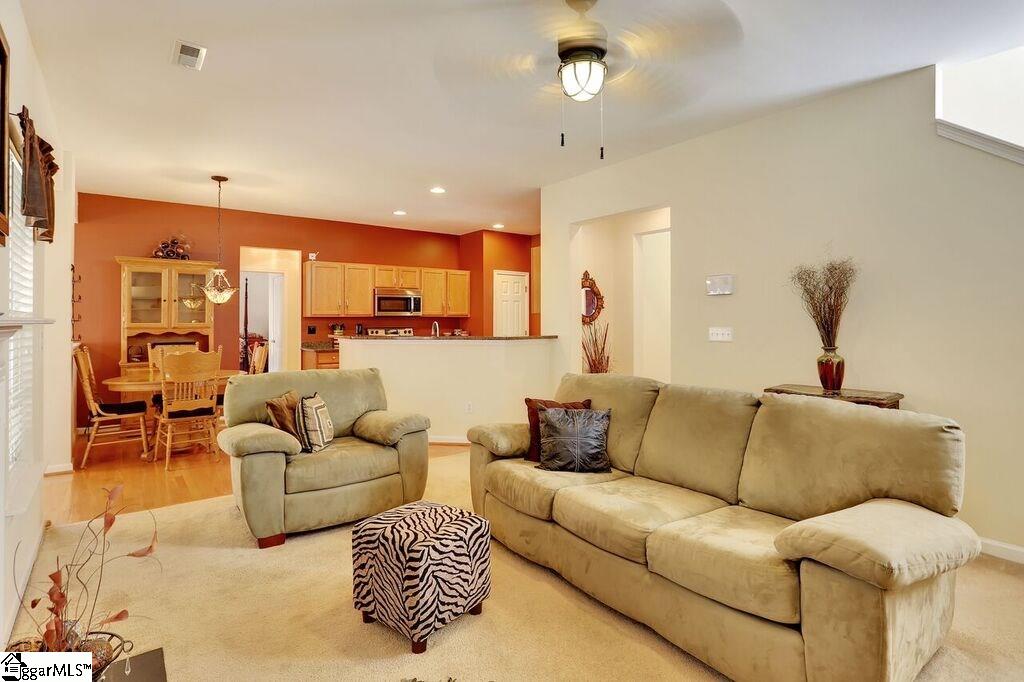 508 Middleshare Drive Mauldin, SC 29662 - Photo 10 of 36 Gallery Image 10