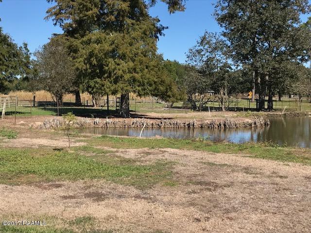 752 Hwy Church Point, LA 70525 - Photo 5 of 11 IMG_1333