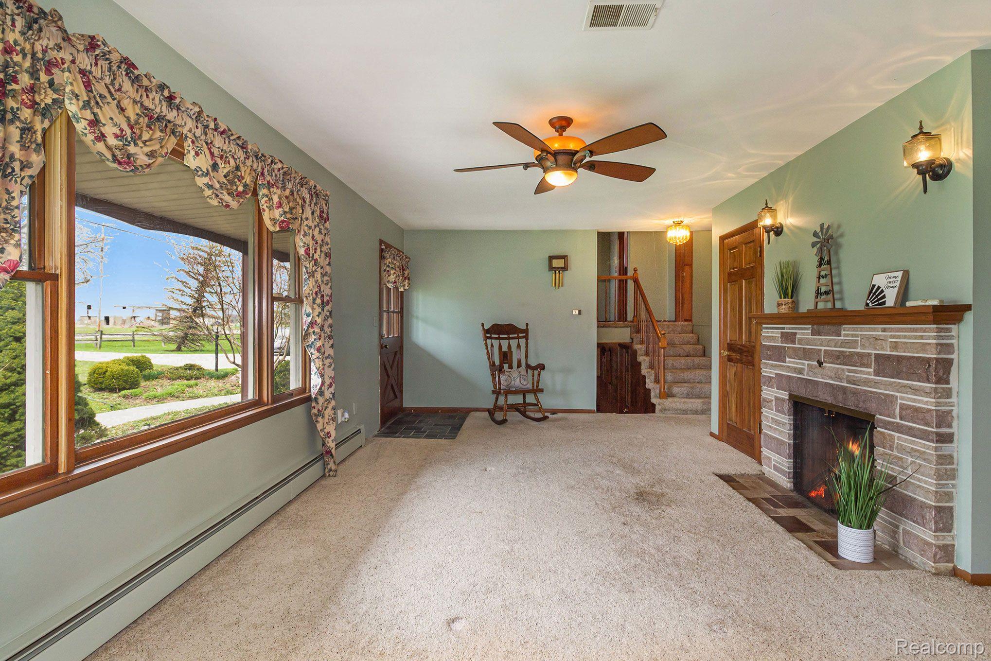 11231 Gd Blanc Road Gaines, MI 48436 - Photo 3 of 21 Gallery Image 3