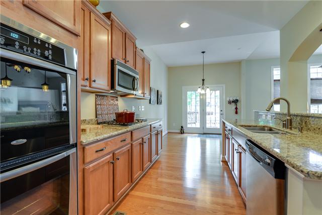 5535 Rathkeale Lane Franklin, TN 37067 - Photo 7 of 18 Double Ovens and Gas cooktop.