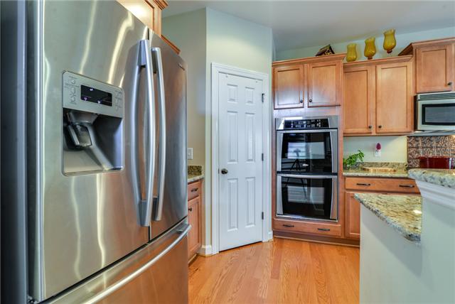 5535 Rathkeale Lane Franklin, TN 37067 - Photo 8 of 18 Enjoy this modern kitchen.