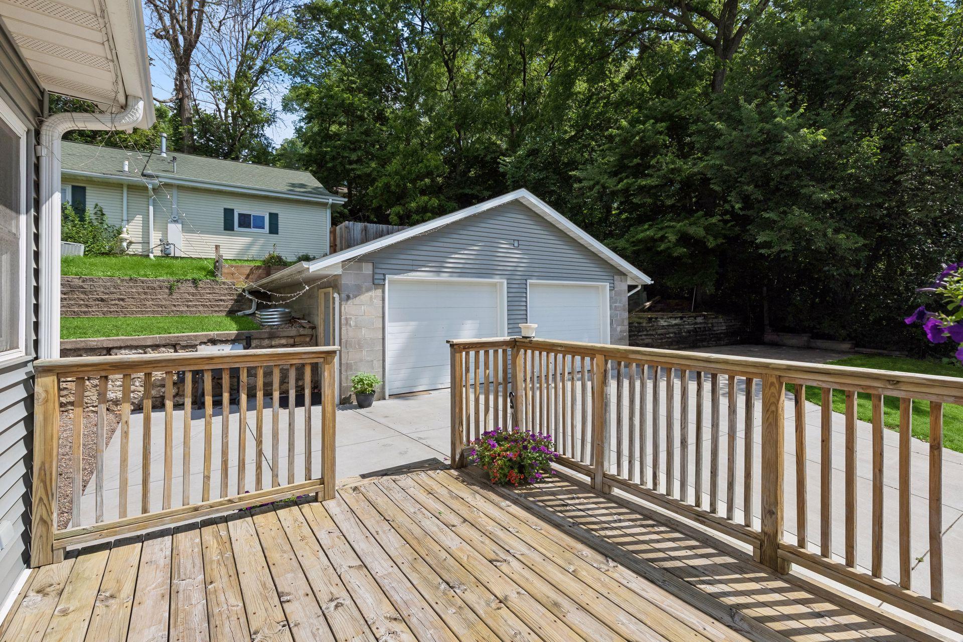 520 Hawthorn Street Red Wing, MN 55066 - Photo 5 of 35