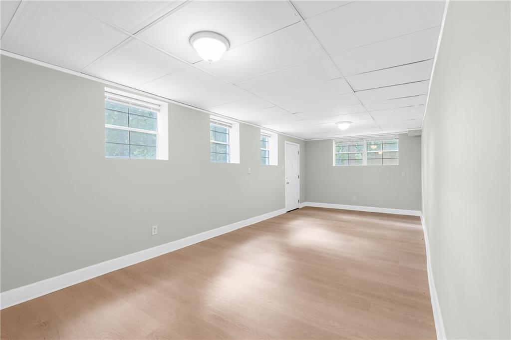 4373 Buckingham Circle Decatur, GA 30035 - Photo 17 of 40 an empty room with a windows and closet