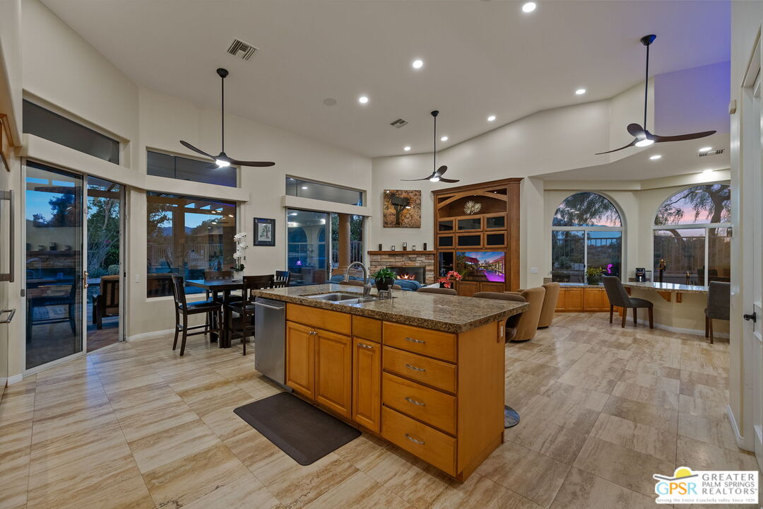 29 Covington Drive Palm Desert, CA 92260 - Photo 15 of 75