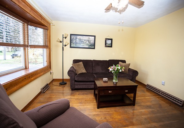 9 Patricia Road Billerica, MA 01821 - Photo 8 of 23