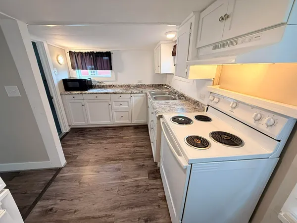 $98,500 | 426 North Pleasant Street, Princeton, IL 61356