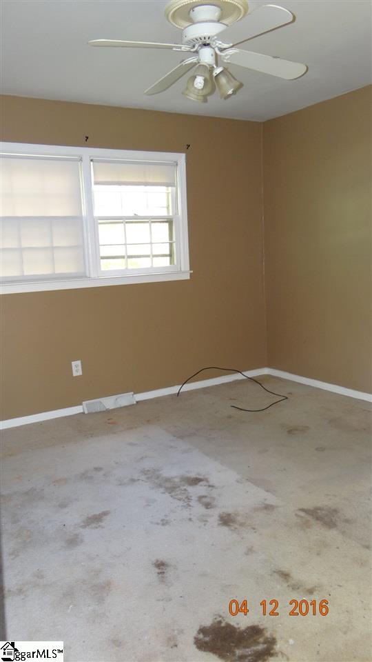 703 Neely Ferry Road Simpsonville, SC 29680 - Photo 8 of 13 Gallery Image 8