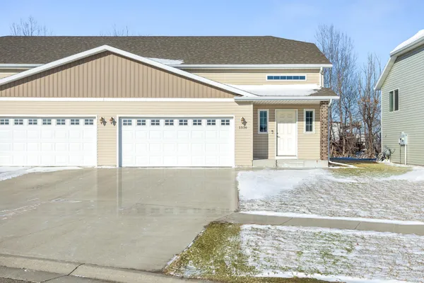 $295,000 | 1336 13th Street West, West Fargo, ND 58078