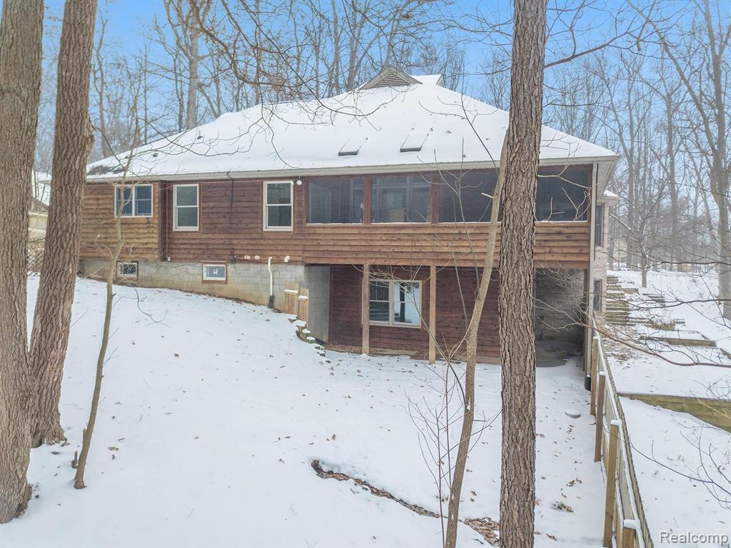 2934 West Coon Lake Road Howell, MI 48843 - Photo 34 of 36