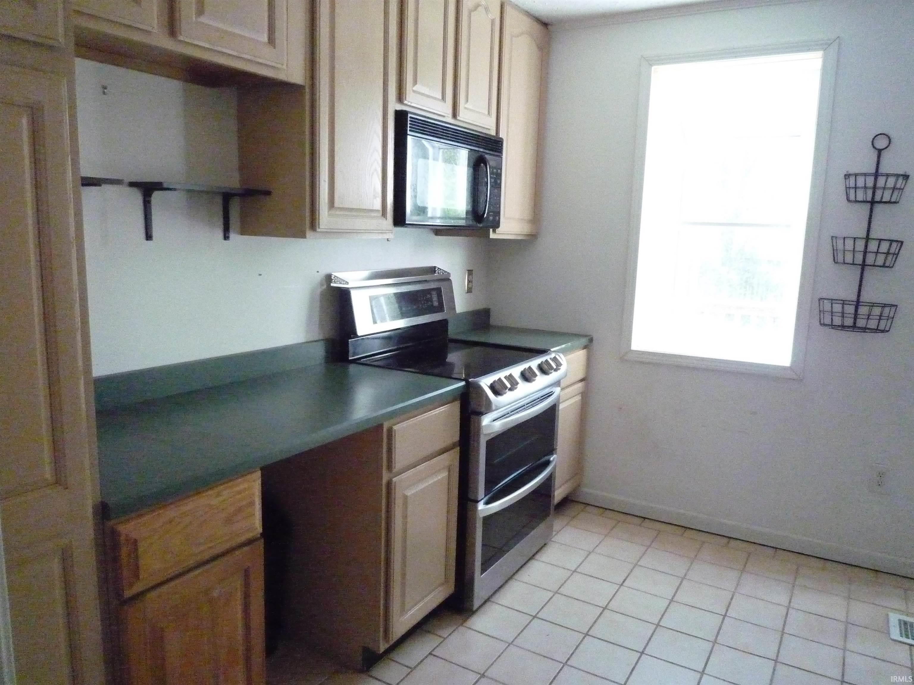 3800 North Russell Road Bloomington, IN 47408 - Photo 9 of 24 Gallery Image 9