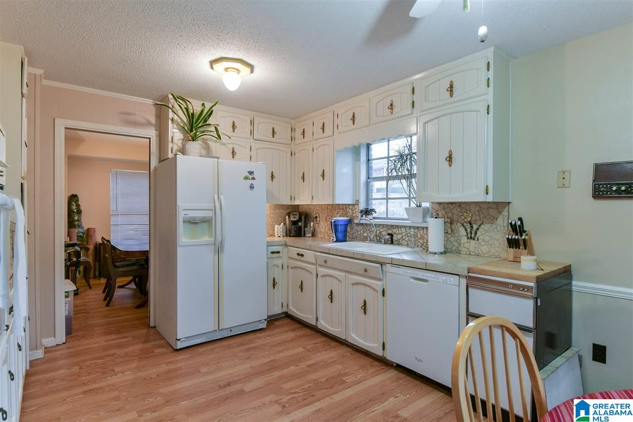 205 8th Place Pleasant Grove, AL 35127 - Photo 16 of 34