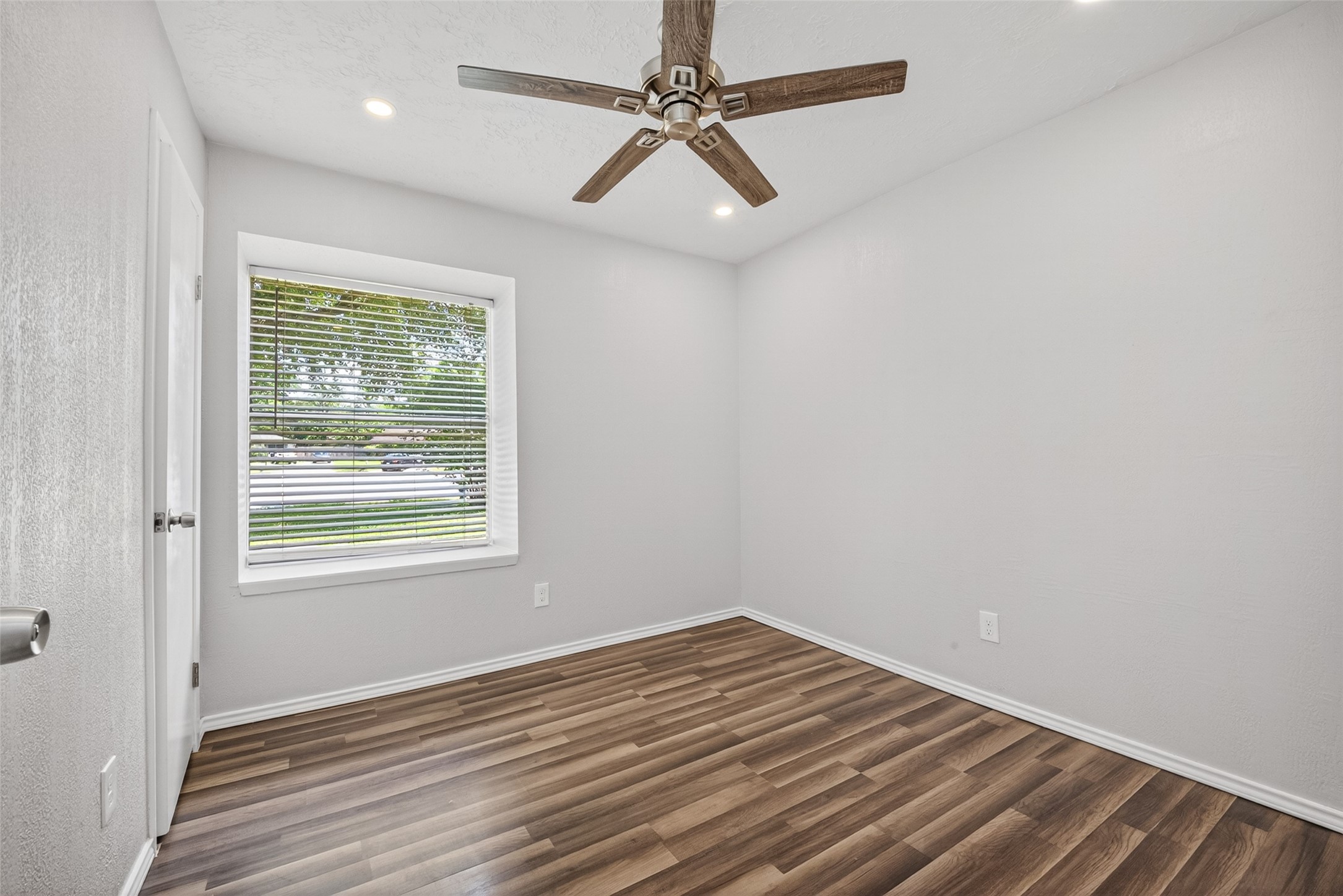 4714 Bridgeview Lane Spring, TX 77388 - Photo 15 of 19