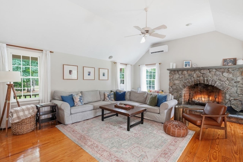 351 Old Farm Road Hanover, MA 02339 - Photo 8 of 39 Gallery Image 8