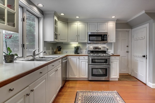 33 Lewis Street Needham, MA 02492 - Photo 13 of 30 Gallery Image 13