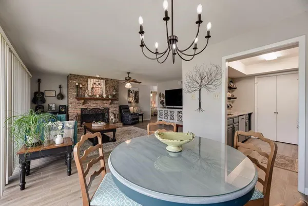 $239,000 | 813 Signal Ridge Place, Unit 813, Rockwall, TX 75032