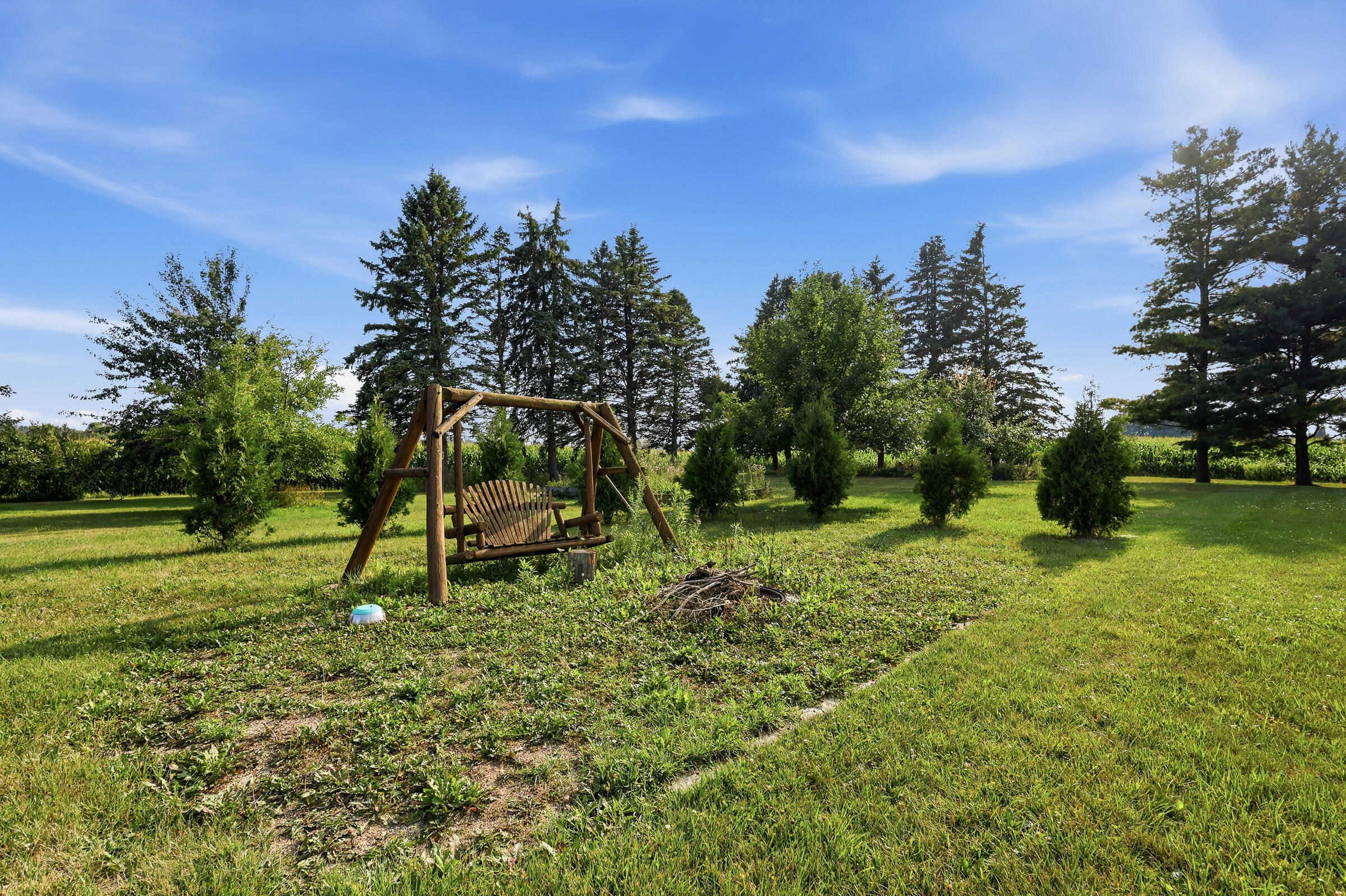 9817 Old 151 Road Manitowoc Rapids, WI 54220 - Photo 22 of 27 backyard