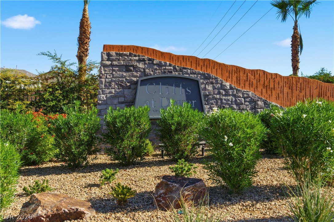 4536 Woolcomber Street Las Vegas, NV 89115 - Photo 33 of 34 View of community sign