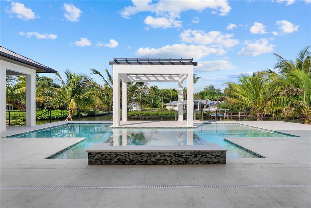 5215 Hidden Harbor Road Sarasota, FL 34242 - Photo 51 of 80