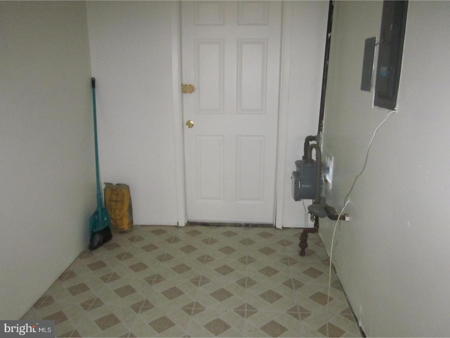 10 Rittenhouse Court Willingboro, NJ 08046 - Photo 6 of 16