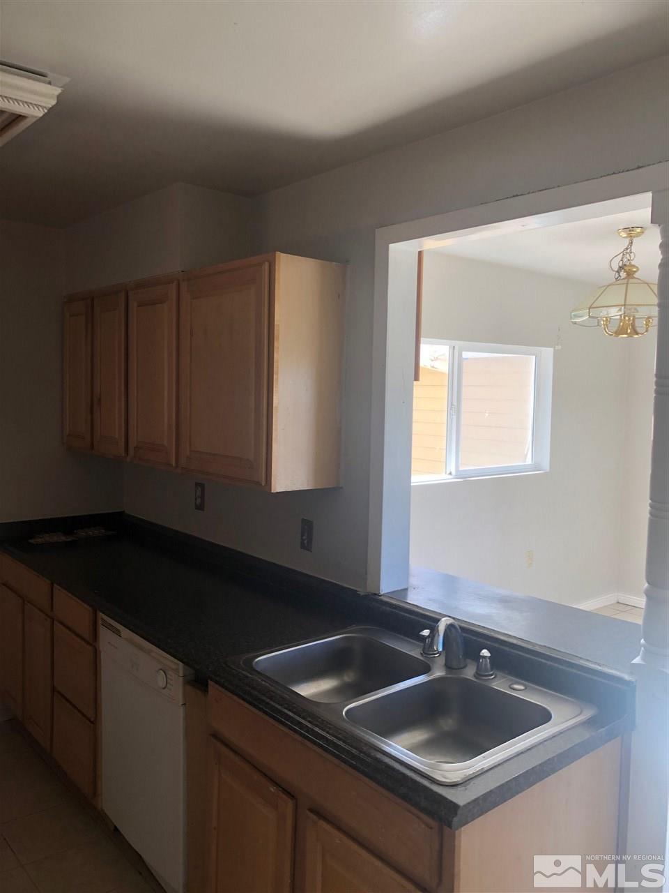 11782 Green Mountain Street Reno, NV 89506 - Photo 3 of 15 Photo 3