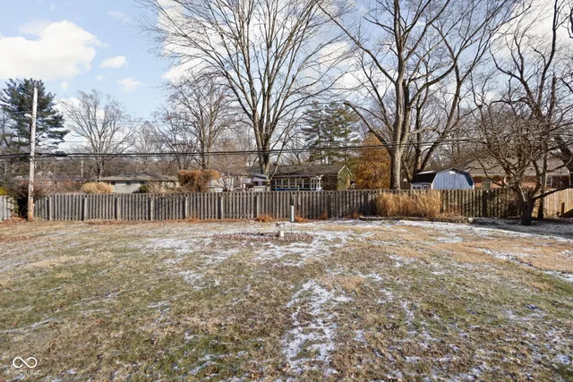 $350,000 | 8303 North College Avenue, Indianapolis, IN 46240