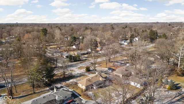 $350,000 | 8303 North College Avenue, Indianapolis, IN 46240