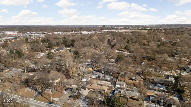 $350,000 | 8303 North College Avenue, Indianapolis, IN 46240