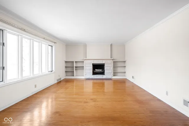 $350,000 | 8303 North College Avenue, Indianapolis, IN 46240